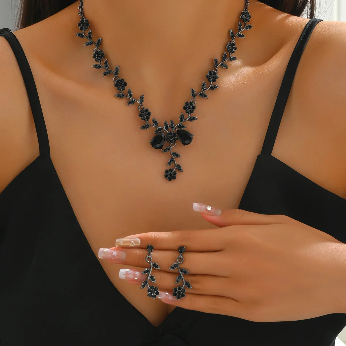 oldway-bridal-rhinestone-jewelry-set-crystal-necklace-earrings.jpg