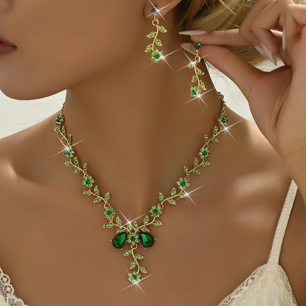 oldway-bridal-rhinestone-jewelry-set-crystal-necklace-earrings.jpg