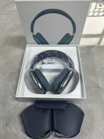 OLDWAY headset with long battery life and noise reduction, displayed in green packaging on a gray surface.